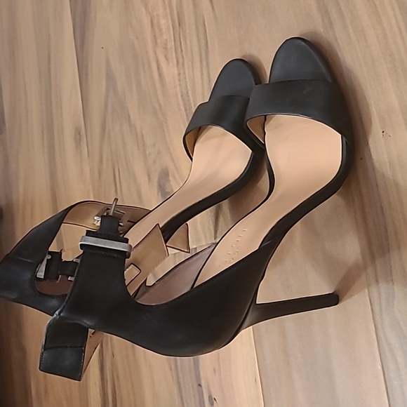 Halston heritage heels - Picture 2 of 5